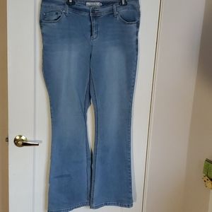 Luxe lightwash jeans